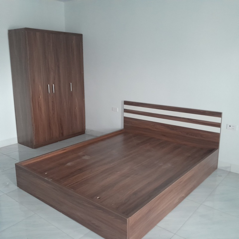 Giường gỗ MDF màu_1,6m